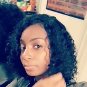 Meet your Posher, Bria